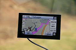 La imagen muestra un GPS real