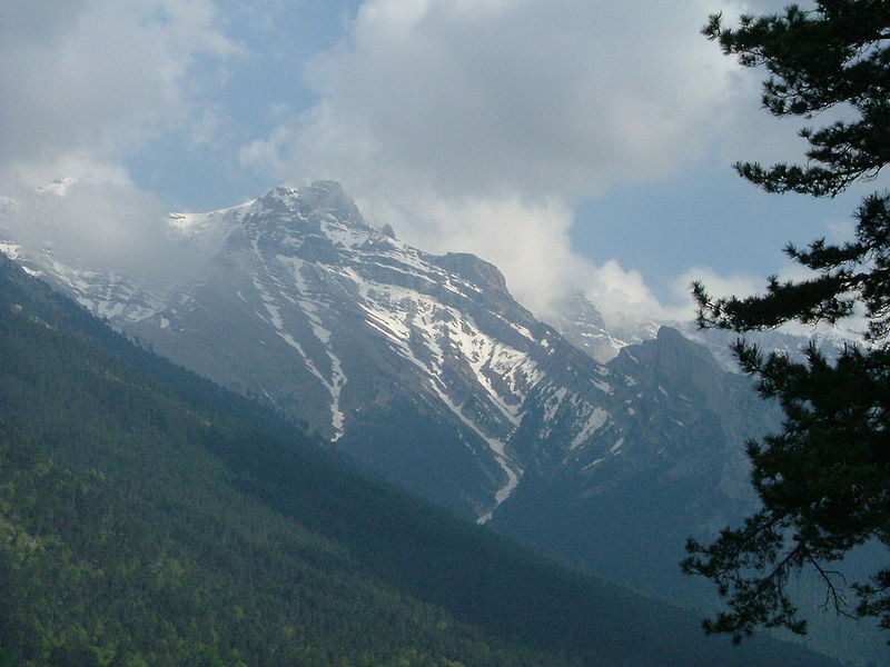 Fotografía invernal del Monte Olimpo