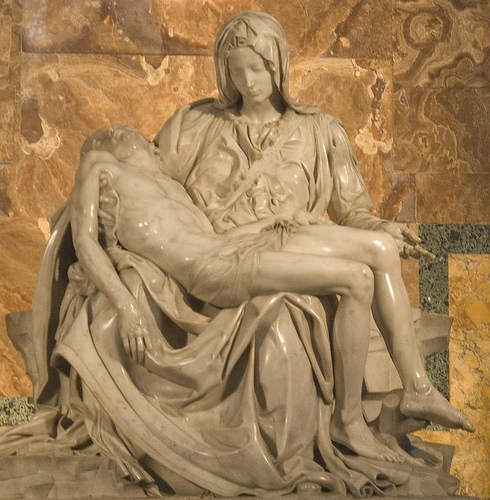 Escultura La Pieda de Miguel Ángel
