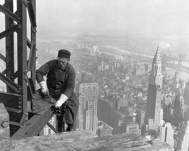 Trabajador en el Empire State