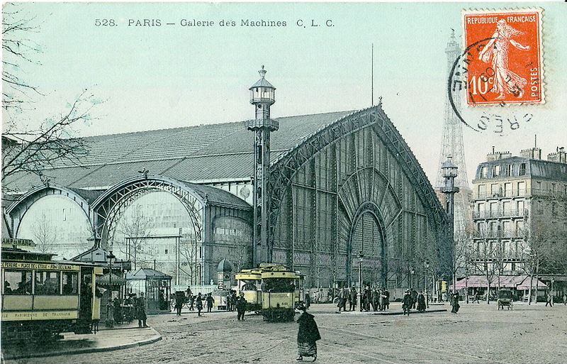 Galería de las máquinas. De los primeros edificios en hierro de Europa
