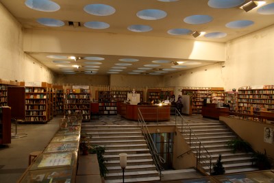 Interior de la biblioteca de Viborg, de Alvaar Aalto