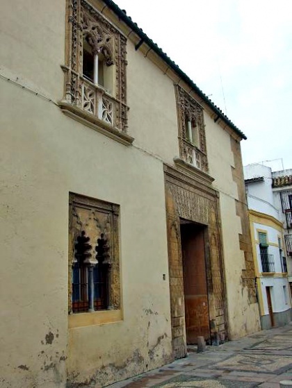  La "Casa del Indiano" en Córdoba, es un ejemplo de aquellas personas a las que se relacionaba con la riqueza al regresar de América.