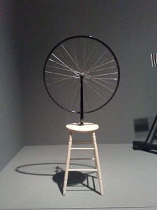 Rueda de bicicleta. 1913. M. Duchamp