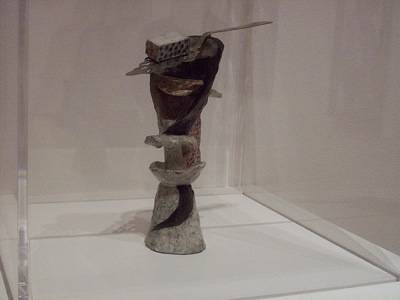 Vaso de ajenjo. Picasso, 1914. Bronce pintado