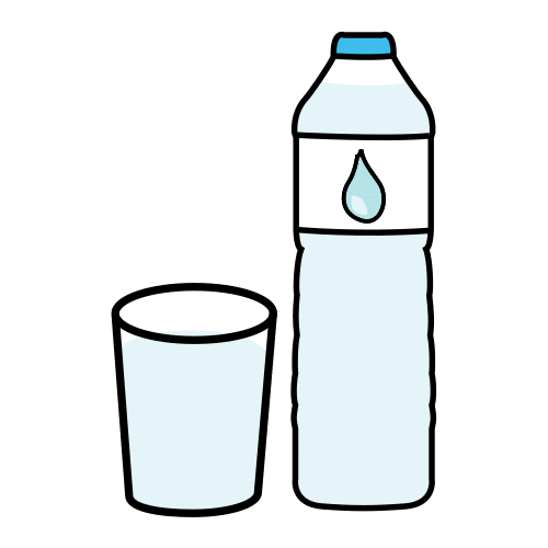 En la imagen puedes ver una botella de agua y un vaso de agua