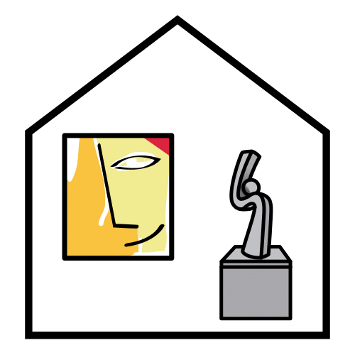 La imagen muestra un cuadro con un rostro a la izquierda y una escultura gris a la derecha.