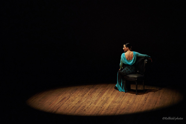 Bailaora en el teatro de Mont de Marsan