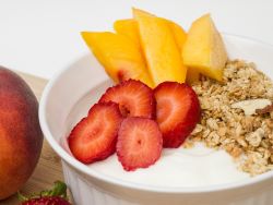 Fruta con yogurt