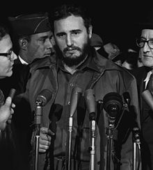 Fidel Castro llegó al poder tras encabezar la revolución cubana, que triunfó el 1 de enero de 1959, derrocando el régimen de Fulgencio Batista. Tras 49 años en el poder, delegó el poder en su hermano Raúl en 2008