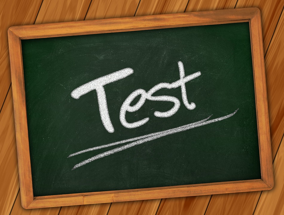 Test escrito en una pizarra
