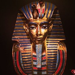 Imagen de la máscara mortuoria de un Faraón
