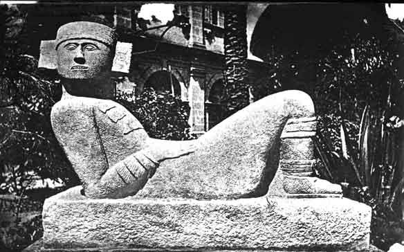 Escultura maya que influyó en el estilo de Moore