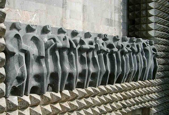 Oteiza, Apóstoles de la Basílica de Aránzazu