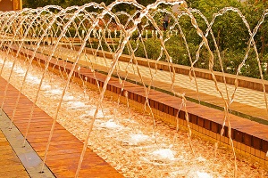 Chorros de fuente parabólicos