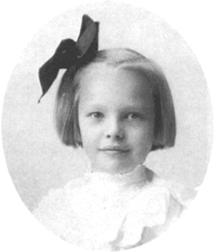 Fotografía de Amelia Earhart en su infancia