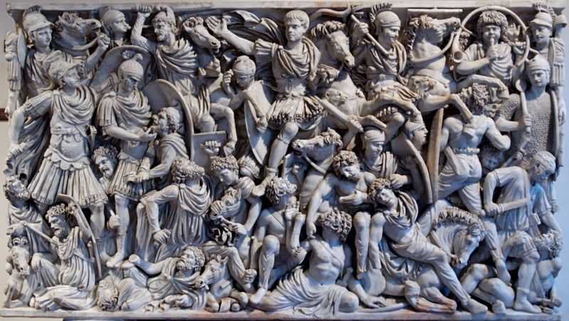 Representación de un enfrentamiento entre tropas romanas y tribus germánicas en un sarcófago de mediados del siglo III