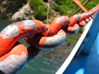 Cadena de amarre de un barco