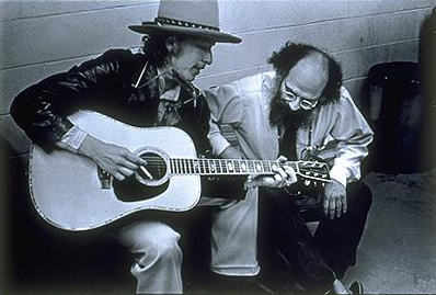 Allen Ginsberg y Bob Dylan