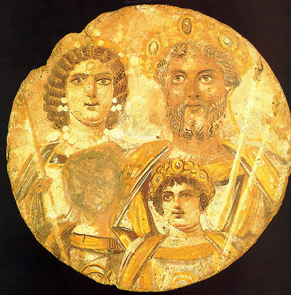 Retrato de la familia de Septimio Severo donde se aprecia la aplicación de la damnatio memoriae porque se le ha borrado la cara a Geta