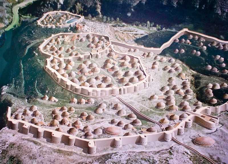 Maqueta que reconstruye el poblado de los Millares