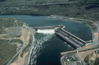 central agua fluyente