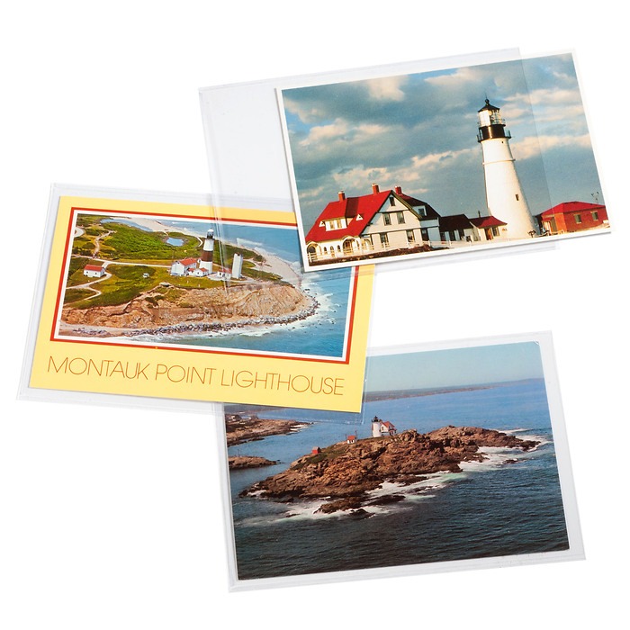 Imagen con tres postales de paisajes marítimos