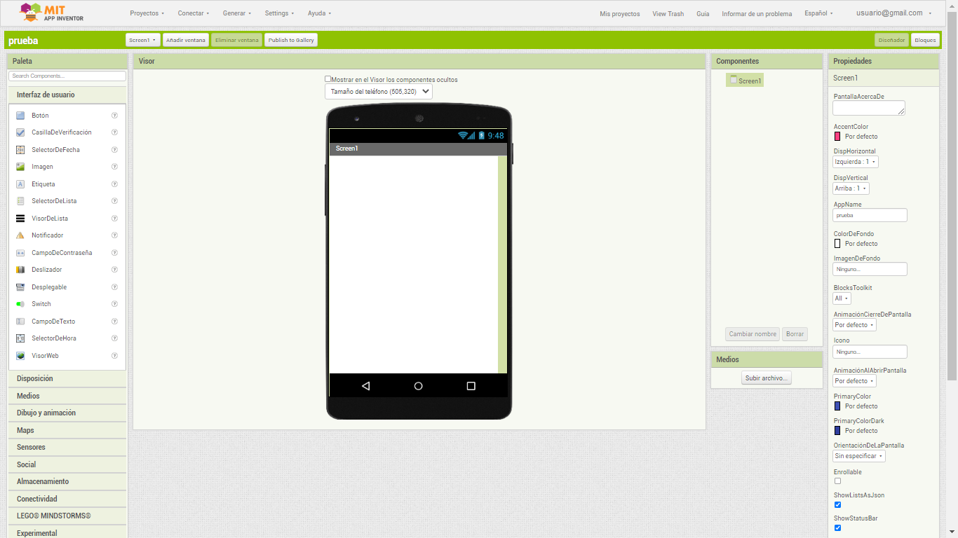 La imagen muestra el aspecto de la interfaz de usuario que muestra App Inventor en la opción de diseñador