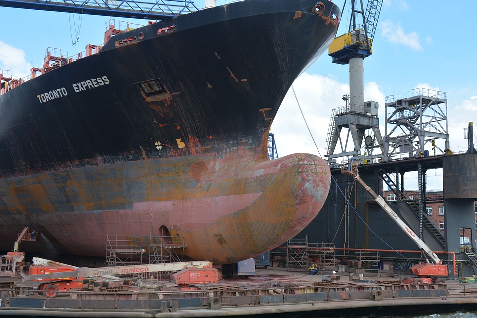 Ejemplo de industria de bienes de equipo: un astillero naval