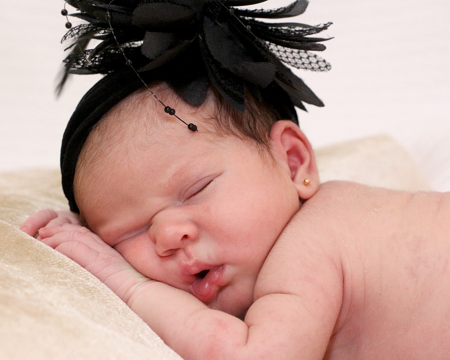 fotografía de bebe durmiendo