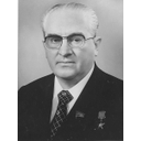 Yuri Vladímirovich Andrópov fue un político soviético y el Secretario General del Partido Comunista de la Unión Soviética desde el 12 de noviembre de 1982 hasta su muerte, quince meses más tarde.