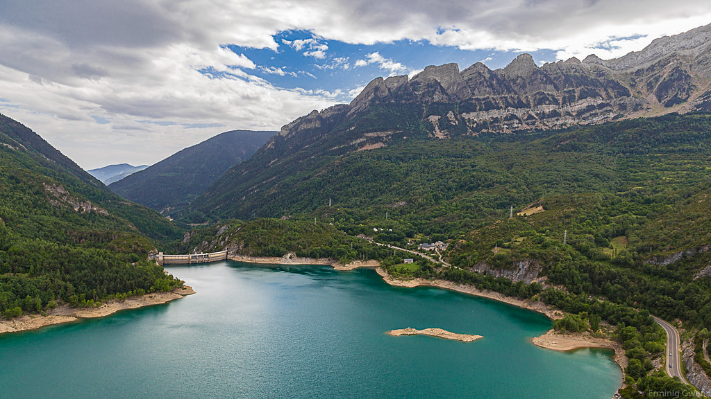 Imagen de un embalse