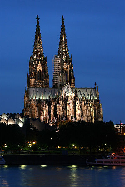 Exterior de la Catedral de Colonia. Alemania. Siglo XIII - XIV