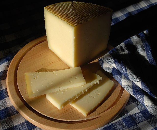 La imagen muestra queso del Cerrato (Palencia)