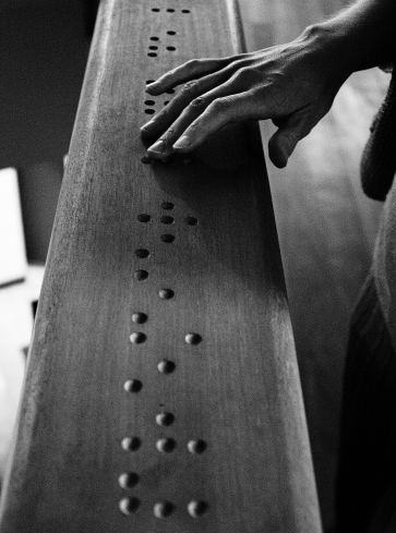 Imagen que describe el alfabeto Braille