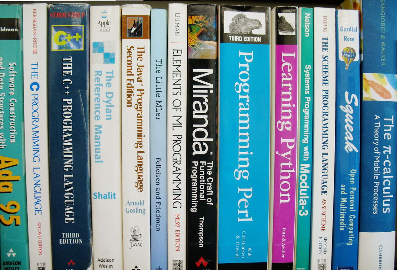 Imagen de diferentes lenguajes de programación informáticos