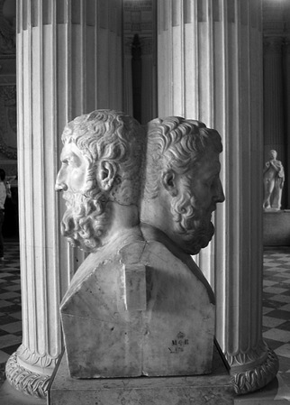 Escultura con dos rostros que representa a los filósofos Metrodoro y Epicuro