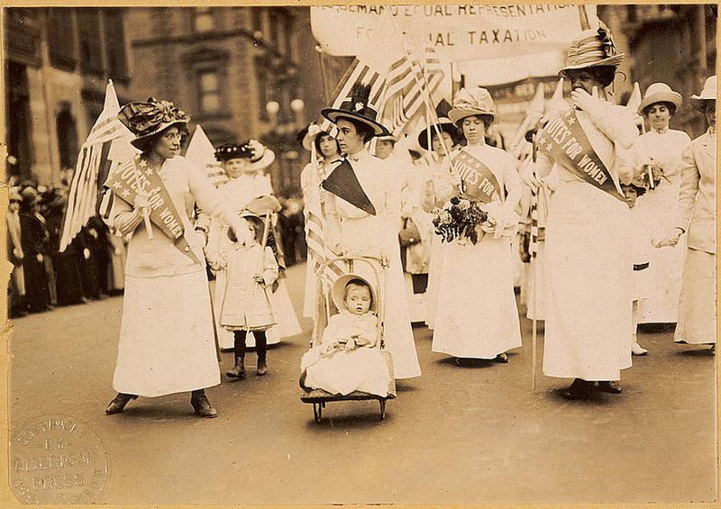 Manifestación sufragista en nueva York en 1912