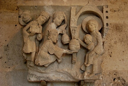 Relieve románico.