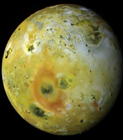 Volcán Pel  con anillo en Io