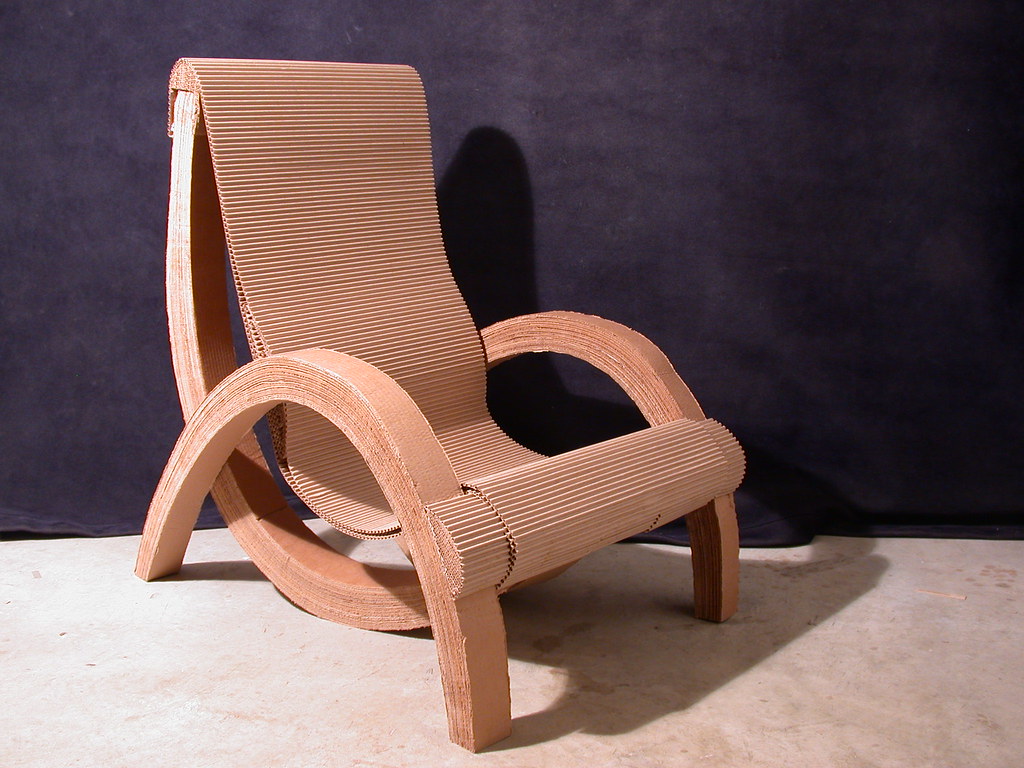La imagen muestra una silla tipo butaca