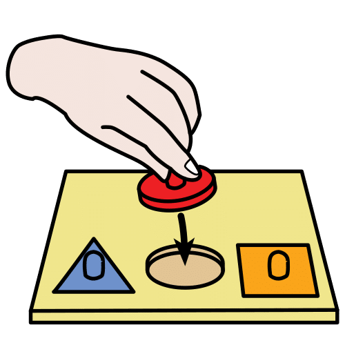 La imagen muestra una mano encajando una pieza en un tablero