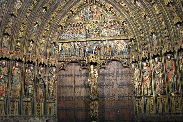 Pórtico gótico 