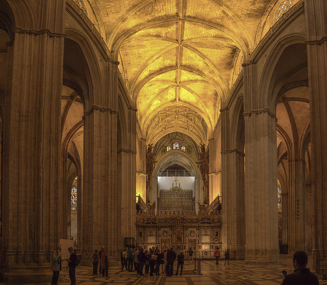 Interior de la Catedral de Sevilla Interior de la Catedral de Sevilla