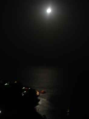 Vista nocturna de Taormina