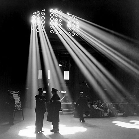 Trayectorias rectilíneas de la luz